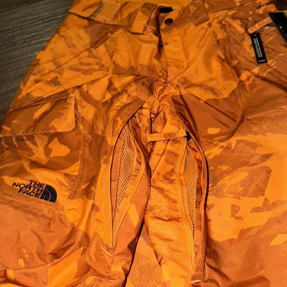 The North Face snow pants women’s freedom ins pnt xs/Reg - Picture 7 of 7